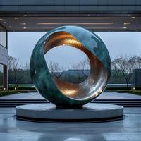Sculpture d'art abstraite en métal moderne de luxe personnalisée, sculpture en acier inoxydable pour l'extérieur