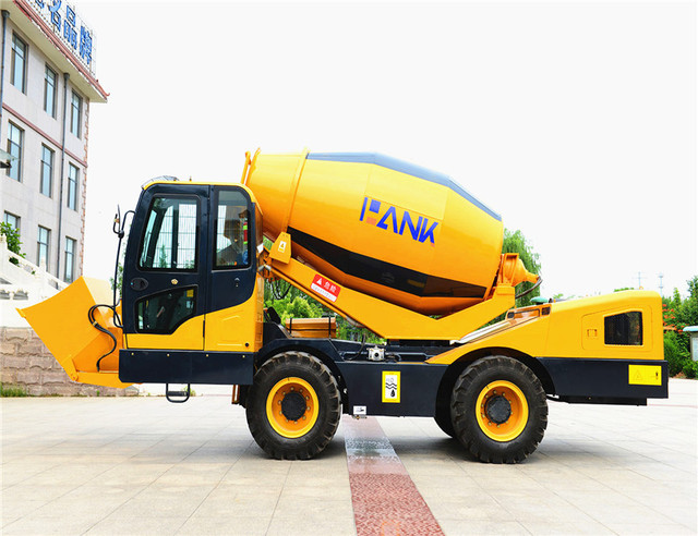 Automatic Loading and Unloading Mobile New Type Concrete Mixer Truck Capacity Feeding Concrete Mini Mixer Truck Sales