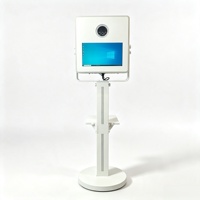 Machine à selfie en métal 15,6 pouces avec écran tactile réglable, bande lumineuse LED, idéale pour les mariages, les fêtes, les bars, la location et les événements professionnels