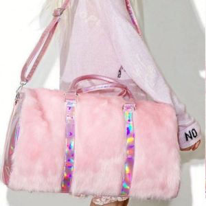 Sac de voyage pour femme en polyester holographique laser rose pelucheux imperméable de haute qualité, mode hiver 2023 - Product Image 3