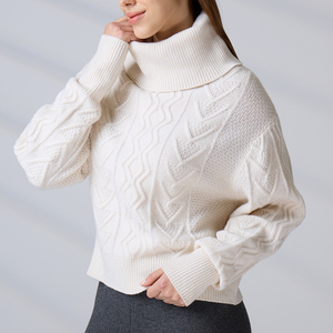 Pulls personnalisés OEM ODM pour femmes, en laine mérinos superfine, col roulé tricoté - Product Image 6