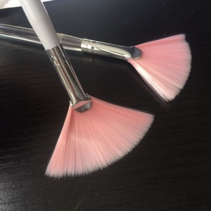 Pinceau éventail rose pour masque facial, poils doux, manche en plastique, applicateur cosmétique pour masque de boue, peeling glycolique, brosse visage professionnelle pour salon - Product Image 4