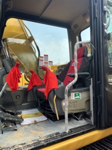 Used Caterpillar312D Excavator 12Ton Hydraulic Crawler Digger Original Japan Caterpillar Good Condition Low Hours <b>Cheap</b> Price - Product Image 6