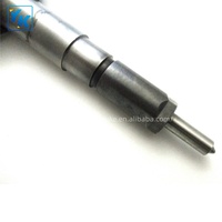Inyector de combustible Bos-ch 0445110038 0986435016 adecuado para piezas de motor Renault