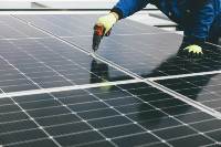 Panneau solaire bifacial de type N, module PV double vitrage plein écran 620W, faible atténuation, technologie TOPCon