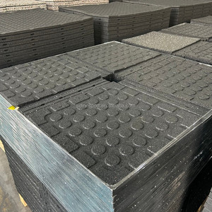 Tappetino Premium <span class=keywords><strong>UDINE</strong></span> per Palestra in Gomma Composita, Spessore 15-50mm, Resistente all'Usura, Assorbente agli Urti, Antiscivolo, Lavabile, per Uso Interno - Product Image 1