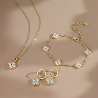 Collier en moissanite ton sur ton anti-ternissement de Source Jewelry Factory, idéal pour un cadeau d'anniversaire, échantillon rapide en 7 jours pour les magasins de détail