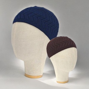 หมวกและหมวกถักนิตติ้งสำหรับผู้ชายลาย Kopiah kufi มุสลิมที่ออกแบบมาเพื่อความสบายสูงสุดและทนทานของชนเผ่า - Product Image 1