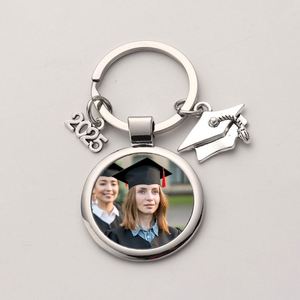 Porte-clés promotionnels vierges ronds pour transfert thermique, parfaits pour le bricolage et les cadeaux de la saison des diplômes - Product Image 3