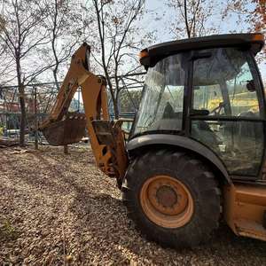 Chargeuse-pelleteuse CASE d'origine américaine en vente, modèle CASE 580M, bon état et prix bas, peinture d'origine, 580M1 580M2 580M3 580N 580L - Product Image 2