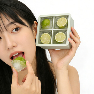 Vente chaude, bac à glaçons en silicone de grande taille à 4 cavités, bac à glaçons carrés à libération facile avec couvercle, moule à glaçons sphériques - Product Image 2