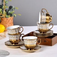 Service à thé et café en porcelaine au design doré de luxe théière en céramique écologique avec support fonction pliante