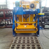 Machine mobile de fabrication de blocs de béton WT12-15, machine à mouler des briques creuses, machine portable de moulage de briques en béton
