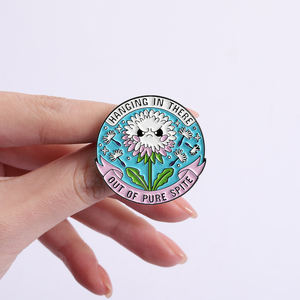 Pin de esmalte colgante con cita de Dandelion Out of Pure Spite, estilo humorístico y caprichoso, venta al por mayor - Product Image 4