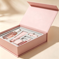 Boîte cadeau cosmétique magnétique de style livre rose, personnalisée, écologique, recyclable, résistante aux chocs, avec insert en mousse EVA