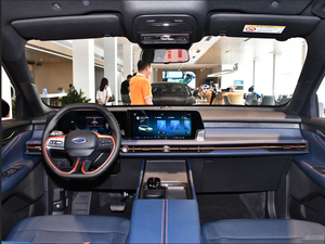 2023 Chine <span class=keywords><strong>Prix</strong></span> pas cher Bonne condition <span class=keywords><strong>Ford</strong></span> <span class=keywords><strong>Edge</strong></span> 2.0t 275HP L4 hybride 4WD 7 sièges Voiture d'<span class=keywords><strong>occasion</strong></span> 0km à vendre - Product Image 6