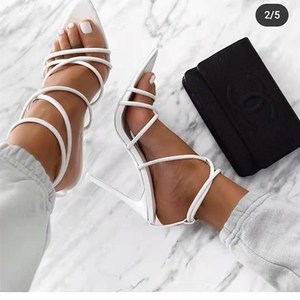 Sandalias de tacón de bloque con correa al tobillo y punta abierta para mujer, elegantes y sexys, ideales para fiestas de verano, directamente de fábrica. - Product Image 1