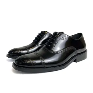 कार्यालयों में पुरुषों के लिए ड्रेस जूते, आरामदायक चलने के जूते, अनुकूलित डिज़ाइन के चमड़े के जूते, असली लेदर