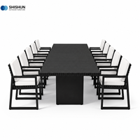 Ensemble de salle à manger d'extérieur moderne en aluminium noir thermolaqué, imperméable, avec coussins blancs, pour hôtel, complexe hôtelier, villa, patio