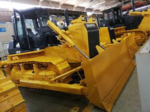 รถปราบดิน SD16ตีนตะขาบรถปราบดินพร้อมกระบอกไฮดรอลิกที่เป็นเอกลักษณ์ - Product Image 3
