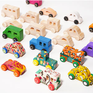 Vente en gros d'activités pour la maison Artisanat en bois Jouet pour enfants 8 pièces DIY Voiture en bois Jouets Voitures en bois non finies <span class=keywords><strong>Kit</strong></span> de <span class=keywords><strong>peinture</strong></span> pour enfants - Product Image 6