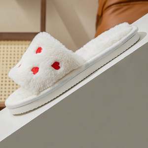 Women's Winter Plush <b>Slides</b> Washable Fluffy <b>Slippers</b> Valentine's Day Home <b>Slipper</b> Warm Love Heart Decor <b>Slippers</b> - Product Image 3