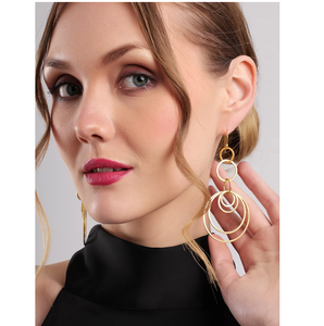 Boucles d'oreilles pendantes multicouches géométriques dorées, bijoux fantaisie modernes pour femmes - Product Image 2