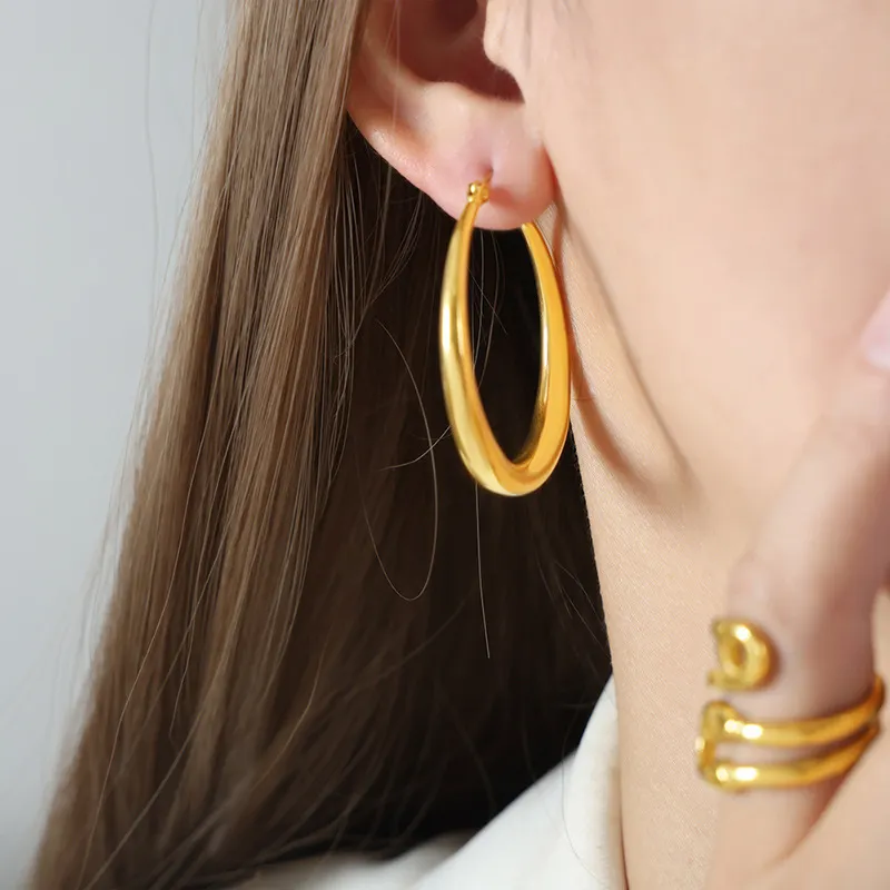Boucles d'oreilles de luxe en acier inoxydable plaqué or 18 carats Bijoux pour femmes