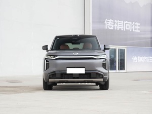 Il SUV ibrido di medie-grandi dimensioni GAC Trumpchi S7 2026, con interni chiari, 5 posti, verrà lanciato come veicolo a nuova energia - Product Image 1