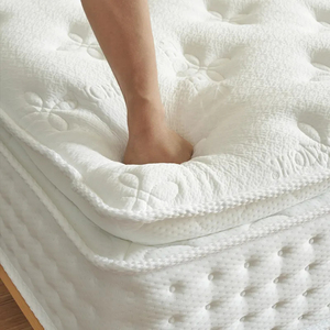 حصير مضغوط ملفوف بالفراغ لاتكس صندوق قطن عالي الجودة عصري قابل للطي فراش غرفة نوم متين - Product Image 2