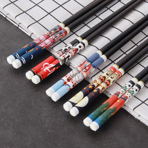 Palillos puntiagudos de estilo japonés al por mayor de fábrica, 5 pares por caja de regalo, de madera, creativos con diseño de gato de dibujos animados, para el hogar - Product Image 2