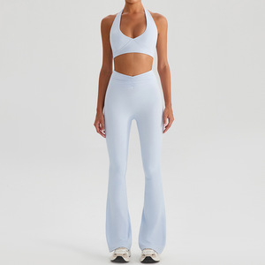 Conjunto de Yoga Personalizado OEM para Mujer, Top Deportivo con Tirantes y Efecto de Dos Piezas, Tela Suave y Elástica en 4 Direcciones - Product Image 5