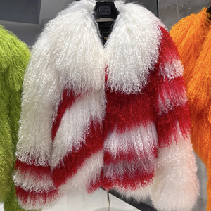 Giacca Corta Avant-Garde Bicolore con Ampio Colletto in Pelliccia, Cappotto Invernale Corto da Donna in Vera Pelliccia di Pecora Mongola - Product Image 1
