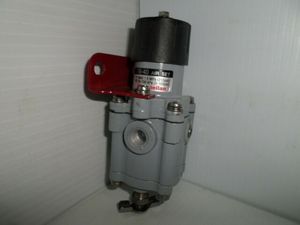 ตัวปรับแรงดันลมแบบนิวเมติก Good Price Masoneilan Dresser 78-40 5-100psi 210psi 1/4 นิ้ว NPT รุ่น D498220 - Product Image 4