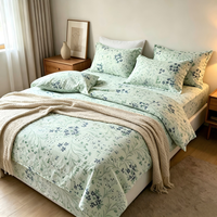 Parure de lit imprimée florale en polyester, douce et respirante, avec housse de couette, drap-housse, drap plat et taie d'oreiller pour la maison et l'hôtel