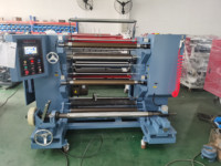 Film épinglé à chaud manchons de rouleau à aiguilles perforation de trou de film plastique poinçonnage machine de refendage pour films à épingles chaudes
