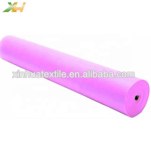 Rollo de tela no tejida personalizada transpirable de alta calidad 12-120GSM 100% PP/TNT Spunbond - Product Image 4
