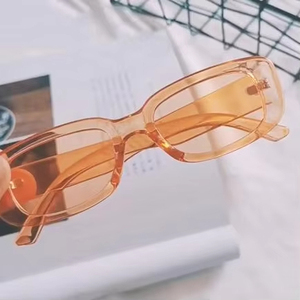 แว่นกันแดดทรงคลาสสิคย้อนยุคสำหรับผู้หญิง แบรนด์ดีไซน์วินเทจ ทรงสี่เหลี่ยม เลนส์ใสสีฟ้า ชมพู เขียว ป้องกันรังสียูวี 400 - Product Image 2