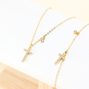 Collar cristiano minimalista delicado, Cruz de Jesús religiosa de moda con diamante, acero inoxidable chapado en oro de 14 quilates para regalo - Product Image 1