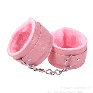 Produits pour adultes, bondage, dispositifs de tortion, menottes érotiques, menottes en cuir et peluche SM, jouet alternatif SM transfrontalier - Product Image 2