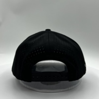 Nouvelle Casquette de Golf Sportive en Polyester Imperméable à 5 Panneaux avec Logo Personnalisé en PVC, Casquette de Baseball Perforée Découpée au Laser, Casquette de Papa avec Cordon