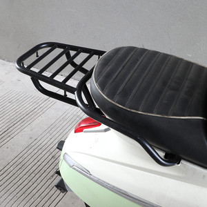 Porte-bagages arrière plat YUNRON TECH en métal, couleur noire, accessoire de moto, adaptable/modernisable, compatible avec le modèle <span class=keywords><strong>Django</strong></span> - Product Image 2