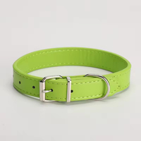 Collier pour chien en cuir de vachette de luxe, avec rubans, écologique, logo personnalisé disponible pour la vente en gros