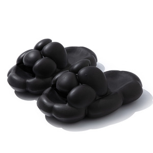 Pantuflas de plataforma gruesa para interiores y exteriores, antideslizantes, suaves y cómodas, tipo nube, para damas. - Product Image 4