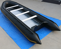 Bateau gonflable noir en aluminium de 9m, bateau de sauvetage à rames