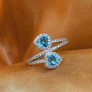 Anello a doppio cuore per donna, regalo romantico per San Valentino, gioiello da dito - Product Image 6