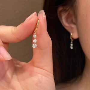 Pendientes de Plata de Ley S925 con Borla, Diseño de Gota de Agua con Diamantes Brillantes, Estilo Delicado y Dulce - Product Image 3