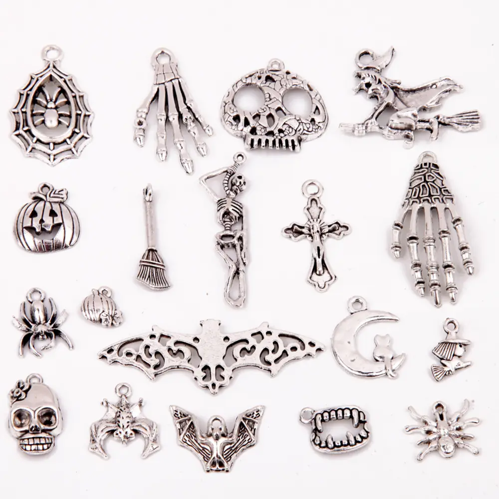 Jimat Tengkorak Kuku Laba-laba Perak Tengkorak 3D Laba-laba dengan Berlian Buatan Vintage Aloi Skeleton Tangan Seni Kuku Perhiasan untuk Halloween Nai