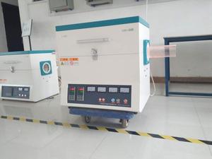 Tubo de cuarzo OD de 100mm, gran <span class=keywords><strong>calibre</strong></span>, <span class=keywords><strong>Calibre</strong></span> máximo, horno de tubo de Zona Dual - Product Image 5