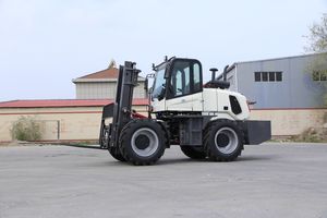 4wd Empilhadeira Cabine Fechada Empilhadeira off Road Four Wheel Drive Toda Empilhadeira Terreno - Product Image 3